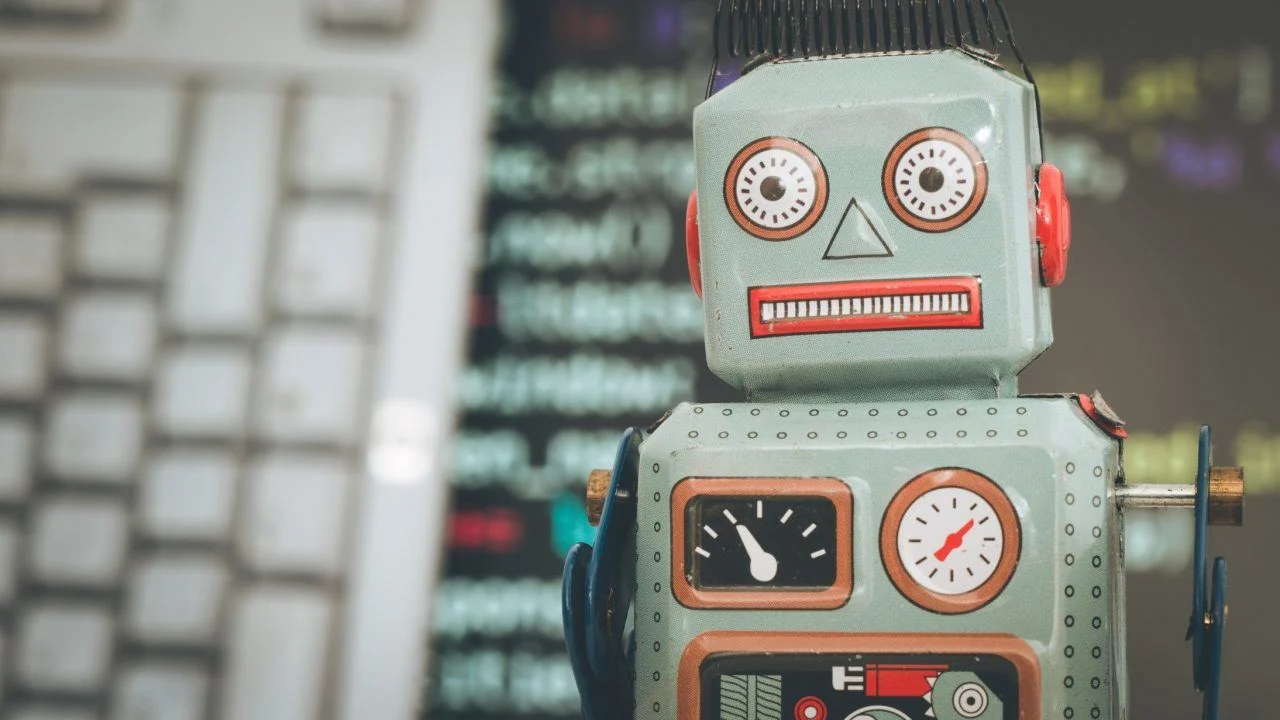 Sam Altman Says Rise in Twitter Bots Lends Credence to Dead Internet Theory Share quote to twitter-icon OpenAI CEO Sam Altman posted on X that “i never took the dead internet theory that seriously but it seems like there are really a lot of LLM-run twitter accounts now,” prompting renewed debate about the prevalence of AI-generated accounts and content online.
