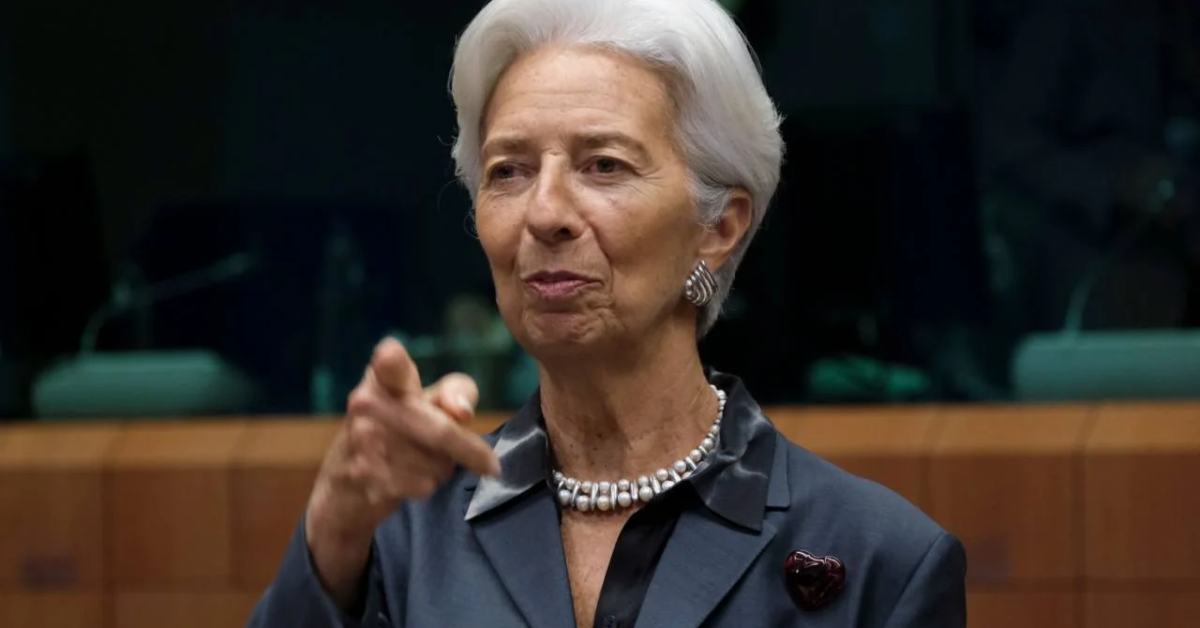 ECB President Christine Lagarde Calls for Toughening Stablecoin Regulatory Compliance Share quote to twitter-icon Lagarde stressed that stablecoins should comply with EU-equivalent regulations in other jurisdictions to operate in the region. She also called for establishing assurances to avoid the transfer of EU funds abroad in the case of runs on these assets.